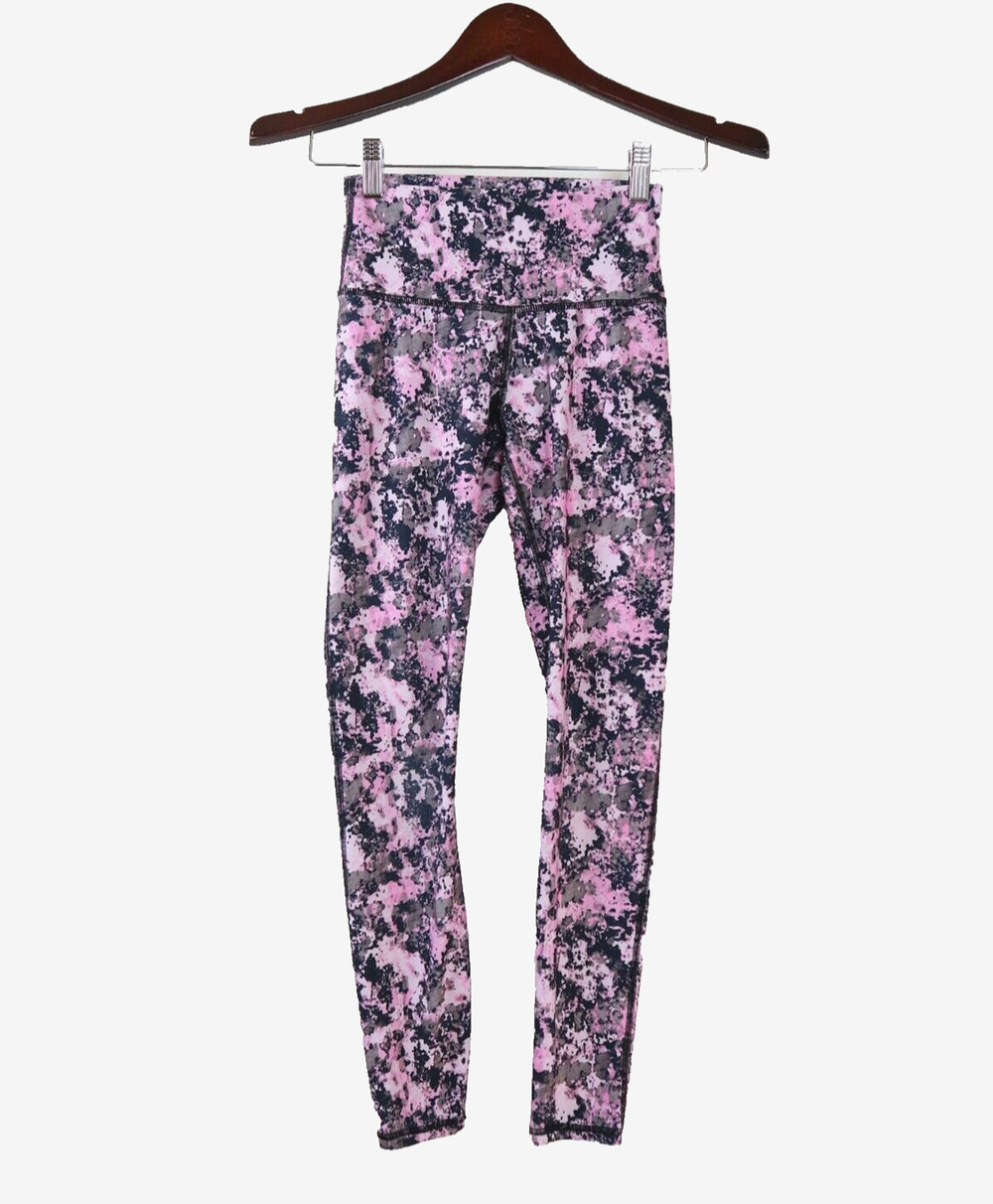 Fabletics Size XXS Define PowerHold Capri Leggings Thea Print